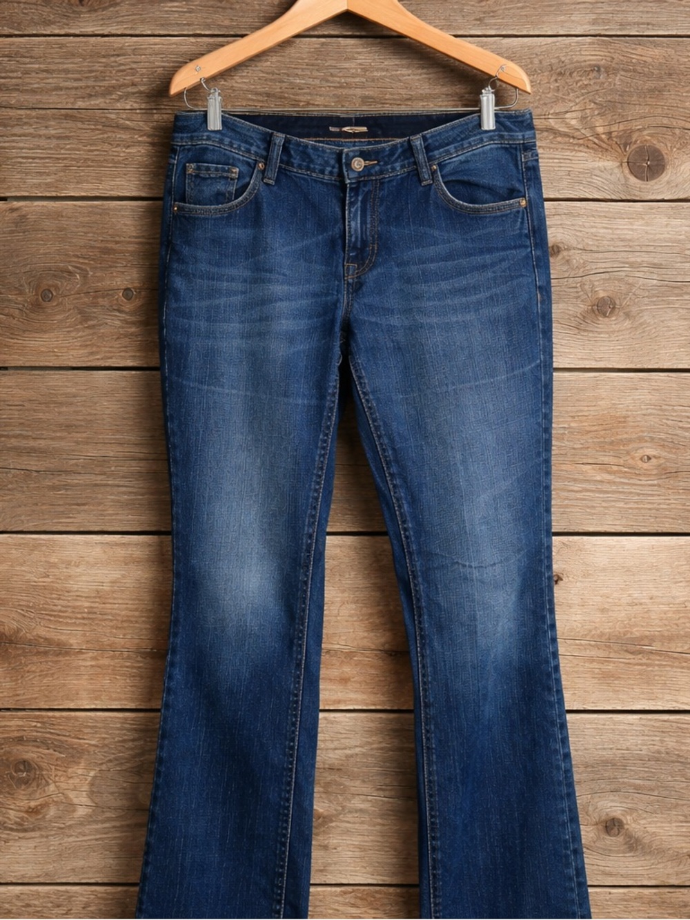 Old Navy Flirt Size 14 Long Cotton Polyester Distressed Bottom Jeans